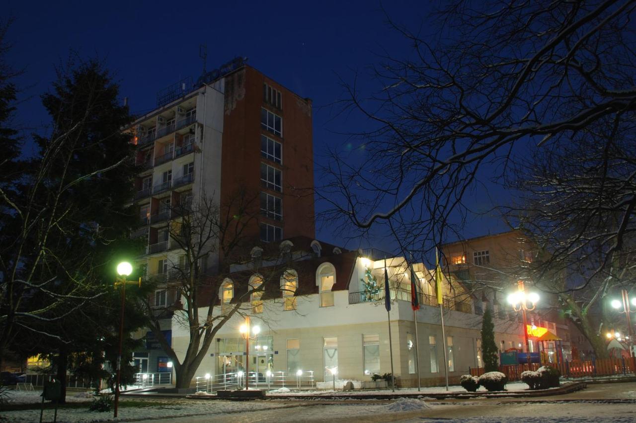 Hotel Ogosta Montana Ngoại thất bức ảnh
